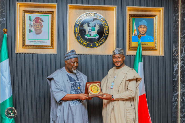 Zamfara Governor Commended for Supporting Troops