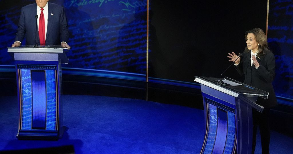 US presidential candidates final rallies in swing states ahead of vote