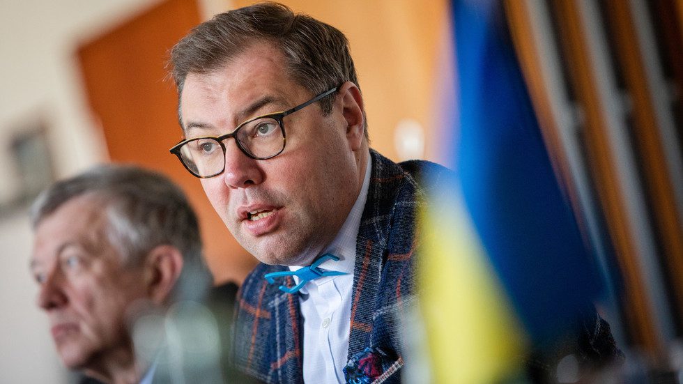 Ukraine and Germany have a kinky relationship — RT World News