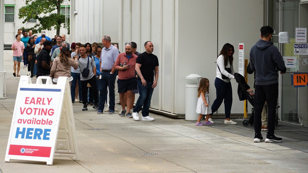 Early voting numbers ‘scary’ for Harris – former Obama campaign manager — RT World News