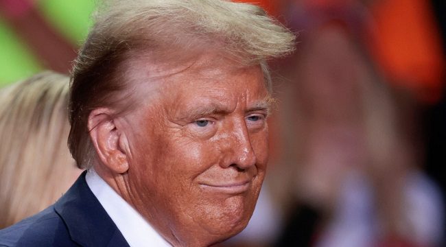 Trump Mass Deportation Pledge Faces Legal, Economic Barriers 