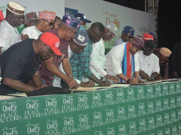APC-PDP-Others-Sign-Peace-Accord-.jpg