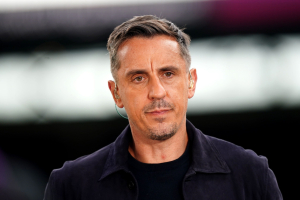 EPL: Gary Neville reveals decision that could cost Liverpool title