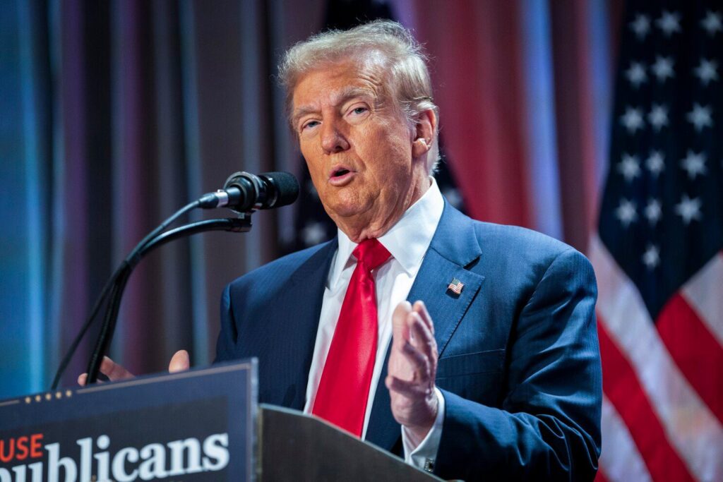 14th Amendment: American citizenship meant for former slaves, not 'gate crashers' - Trump