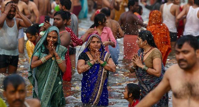 AFP__20250226__36YP6BC__v1__Preview__IndiaReligionFestivalKumbh.jpg