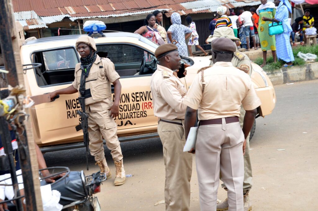 Immigration arrests human trafficker, rescues 2 victims in Sokoto