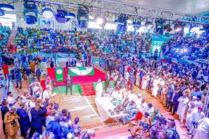 Nasarawa Gov Swears In 15 Commissioners Blocks One Over Petition 300x200