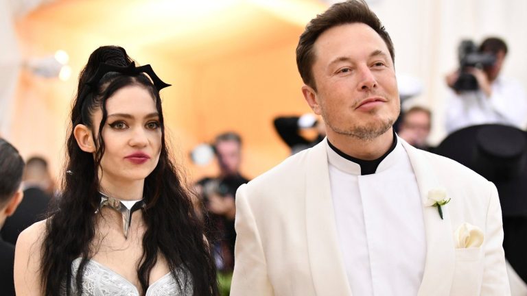 Our child is sickn- Elon Musk's ex, Grimes accuses him of ignoring her messages