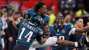 Philadelphia Eagles beat Kansas City Chiefs to win Super Bowl