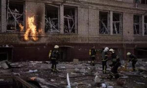 Russian Troops Intensify Attacks On Ukrainian Forces 300x180