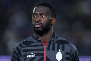 Transfer: Fikayo Tomori set to leave AC Milan for Chelsea's EPL rivals