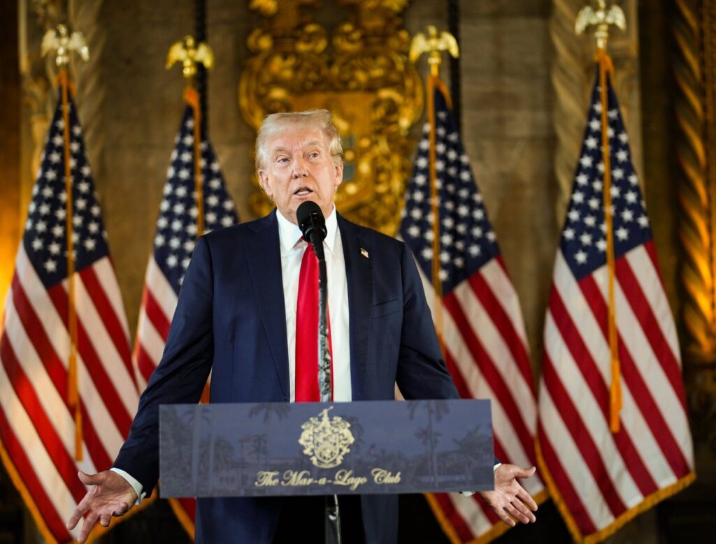 Trump confirms plans for 25% tariff on EU imports