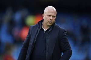 Arne Slot Banned For Liverpools Games Against Newcastle Southampton 300x200