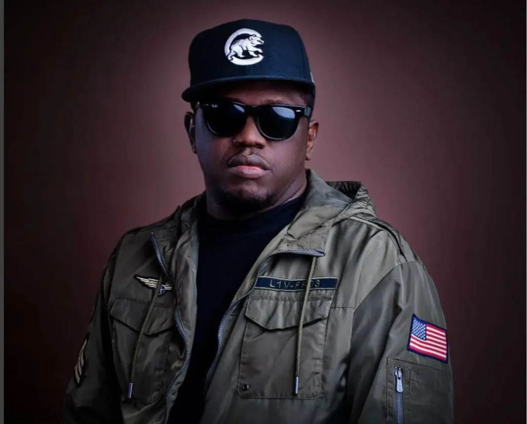 Elderly man told me praying for Nigeria is waste of time - Rapper Illbliss