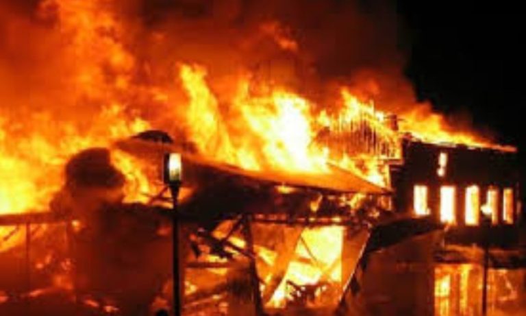 Fire engulfs Aba Electric - Daily Post Nigeria