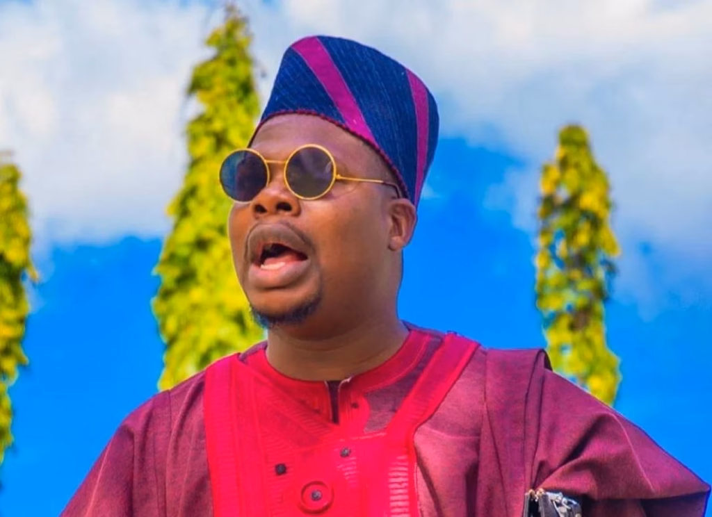 Hardship: Mr Macaroni slams Nigerians for not holding leaders accountable