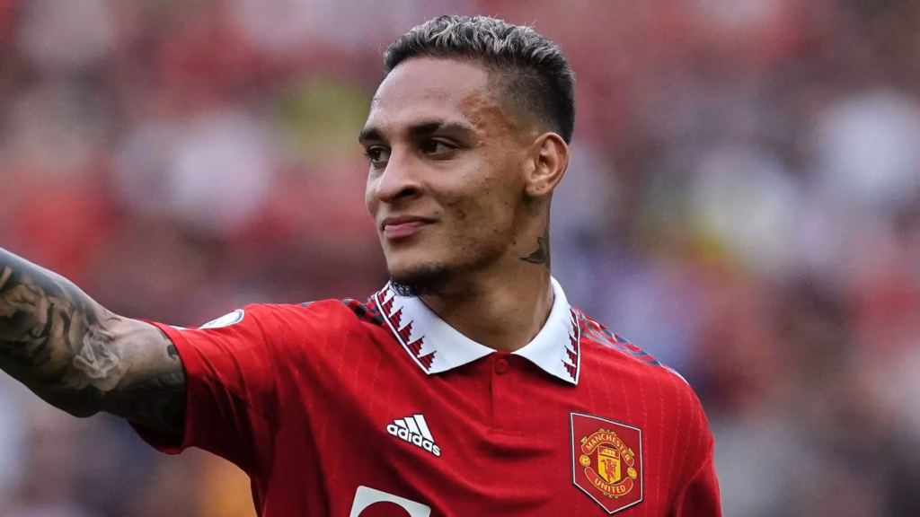 I played against drug dealers without shoes, food - Man United's Antony