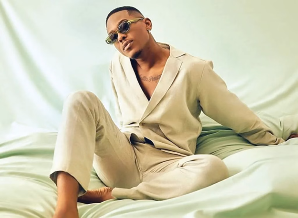 Stop comparing me with your faves for clout - Timini Egbuson tells fans