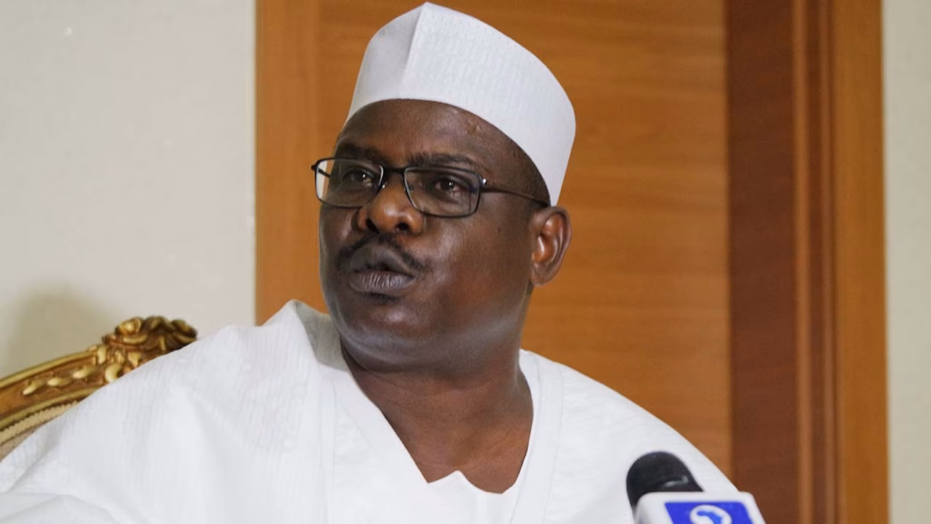 APC youths tackle Senator Ali Ndume over comments on Tinubu's appointments, budget