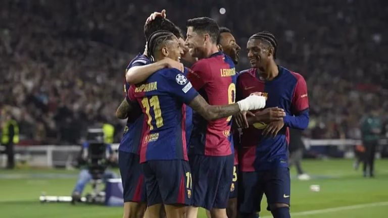 Champions League: PSG come from behind to beat Aston Villa, Barcelona crush Dortmund