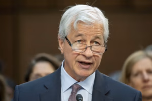 JPMorgan CEO predicts outcome of Trump's trade policy