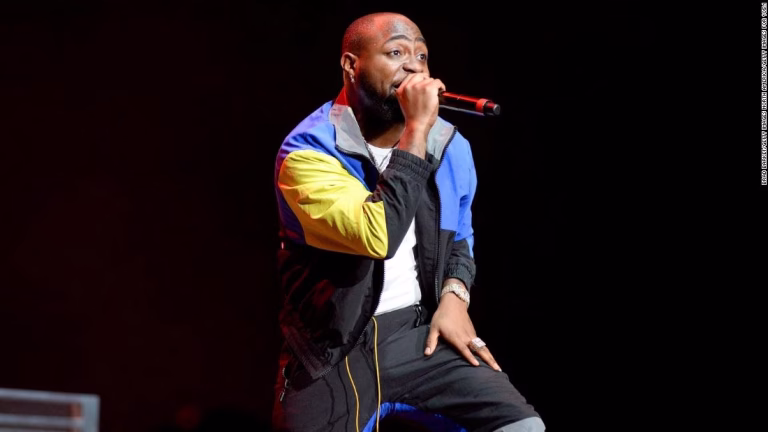 Nobody can sing Afrobeats like me - Davido boasts
