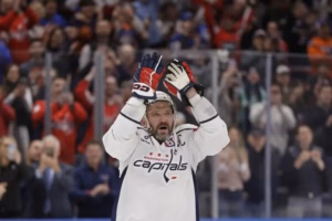 Ovechkin makes history, surpasses Gretzky's all-time career goals record record