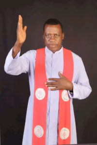 Popular Enugu Catholic priest relinquishes adoration land, properties to ex-gov Ugwuanyi
