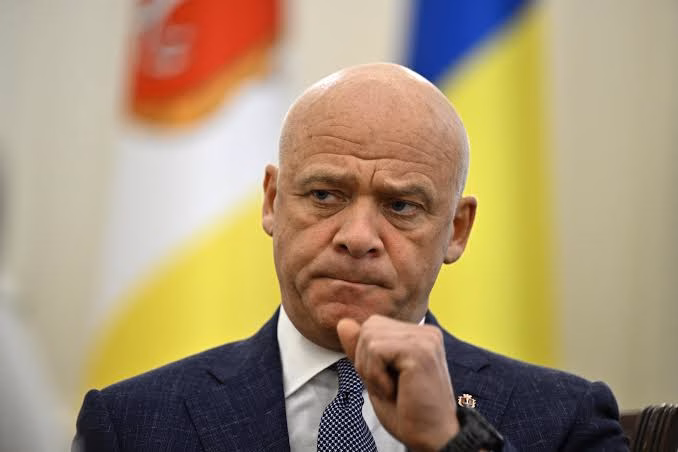 Russian forces stage mass drone attack on Ukraine