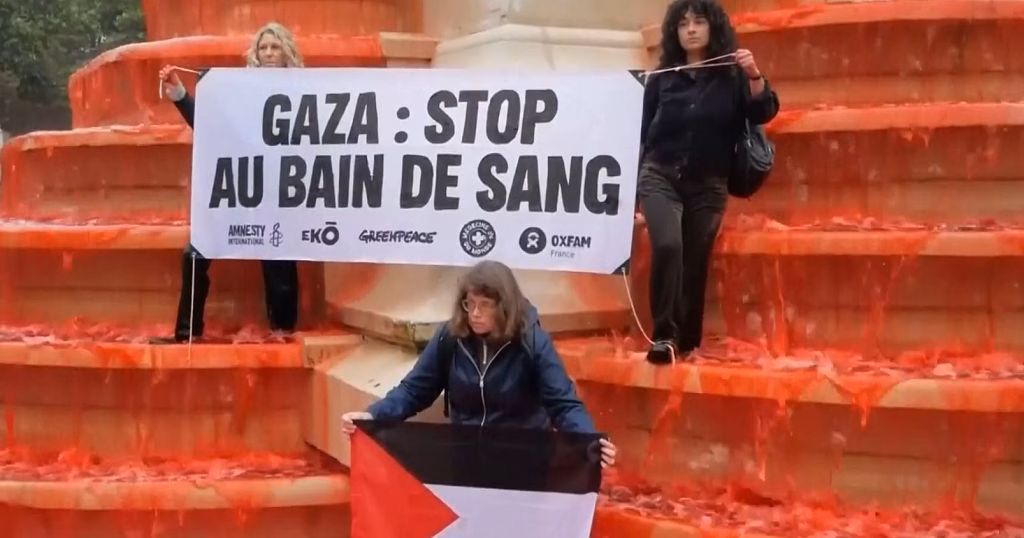 "Stop the bloodbath": activists in Paris call for end to war in Gaza