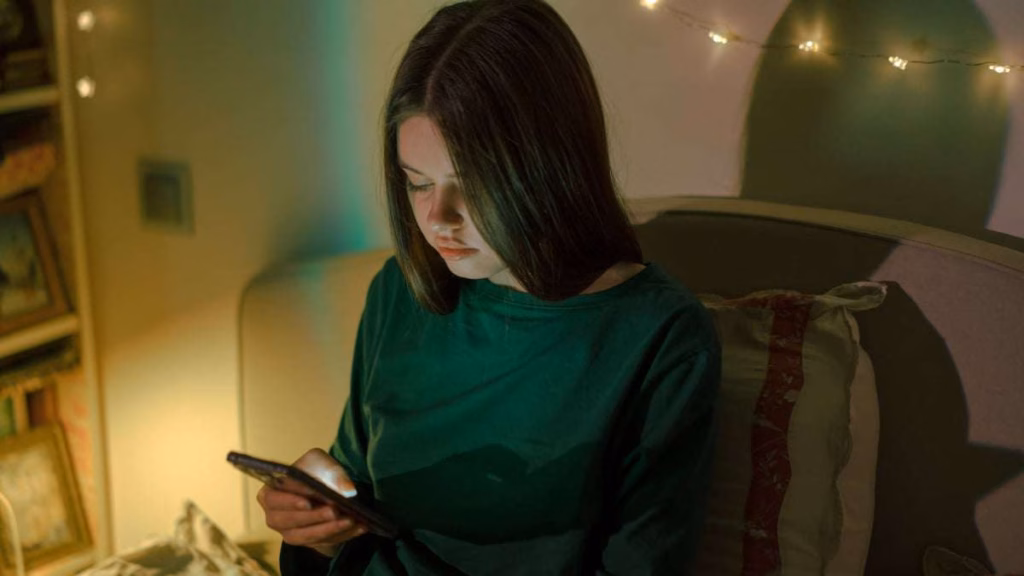 Sexual solicitation is common for teens online, report says