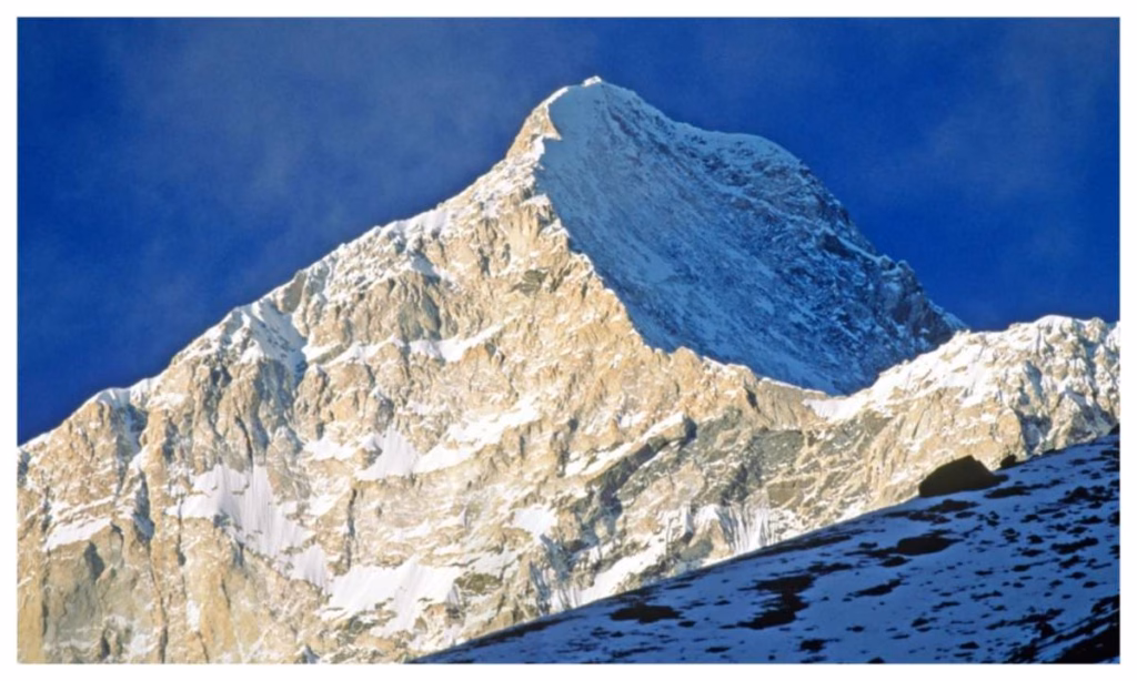 American climber dies on world's fifth-highest peak in Nepal