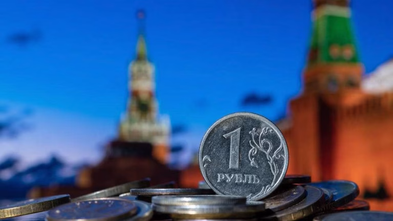 EU mulling ‘punitive’ new tariffs on Russia – Politico  — RT World News