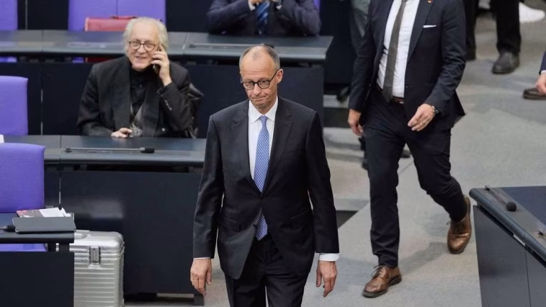 Political chaos as German coalition fails to elect chancellor — RT World News