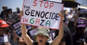 Israeli protesters gather near border with Gaza to demand end to war