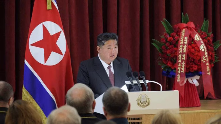 Kim Jong-un vows to defend Russia against West — RT World News