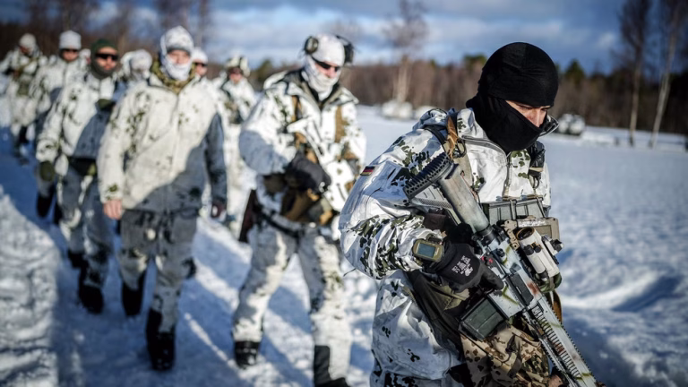 UK eyeing permanent Arctic military presence – Telegraph — RT World News