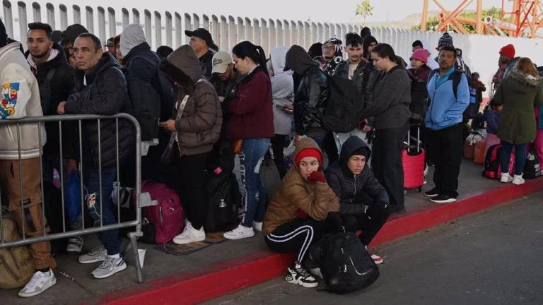US considering migrant reality TV show — RT World News