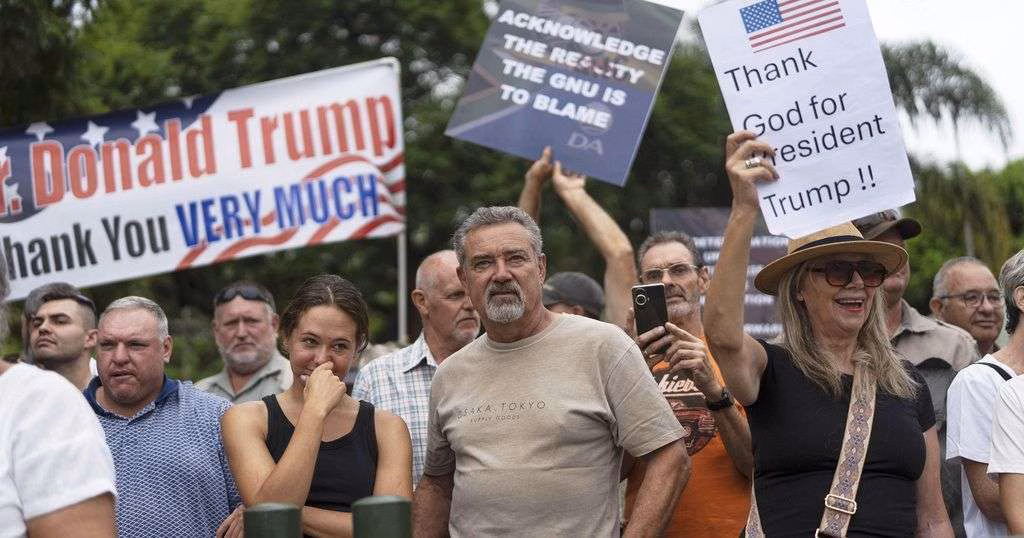 49 white South Africans head to US under Trump refugee offer