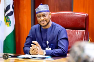 Gov. Lawal inaugurates cash transfer programme for 448,000 beneficiaries — Daily Nigerian