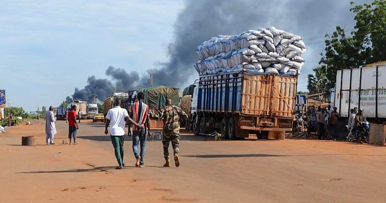 Mali: Army foils attack in Timbuktu, a day after jihadist assault killed 30 soldiers