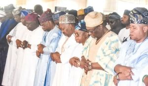 Tinubu observes Eid prayers in Lagos, prays for Nigerian troops — Daily Nigerian