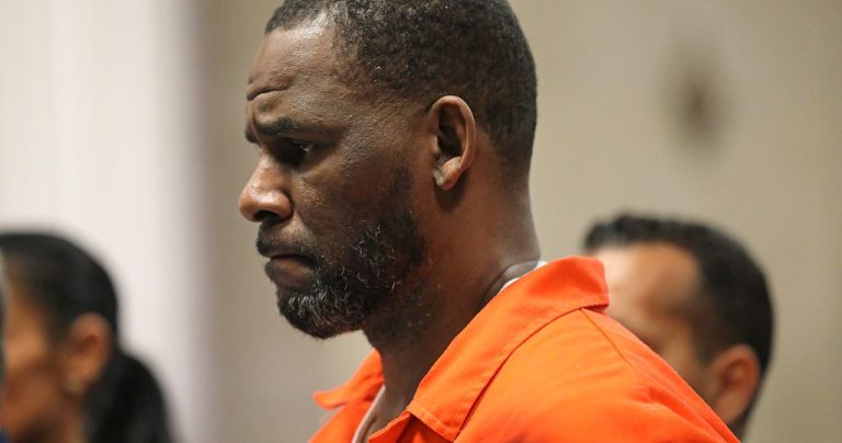 Imprisoned singer R. Kelly alleges "murder plot" against him in prison