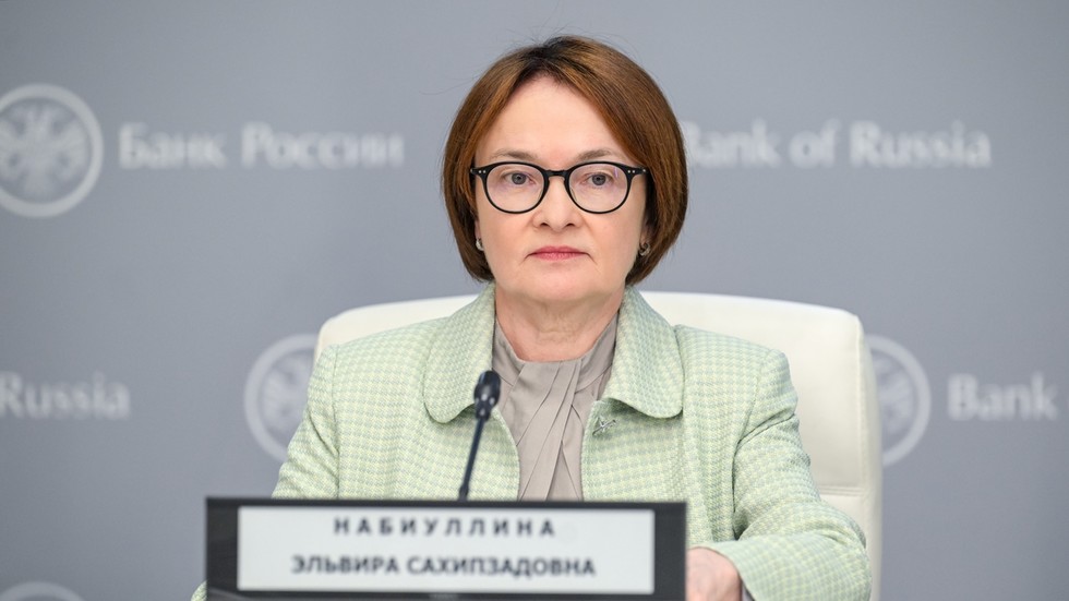 Russian central bank makes major change — RT Business News