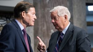 US Senate Bill Targeting Russian Trade Partners Likely Delayed Amid 300x169