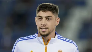 Real Madrid: Valverde differentiates between Alonso, Ancelotti