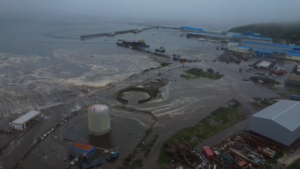 88 Kamchatka Quake Sparks Tsunami Alerts In Russia Japan 300x169