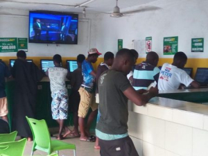 Enugu govt apprehends 21 underage lotto, betting game players, shuts down outlets — Daily Nigerian