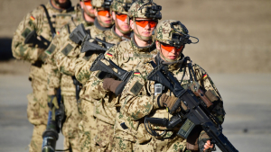 German armed forces look to teens to close recruitment gap – media — RT World News