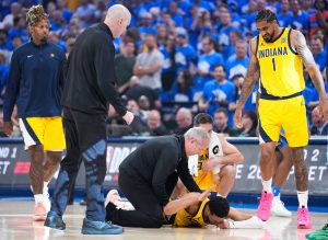 Haliburton On Kobes Achilles Heroics ‘Unbelievable After Injury 300x219